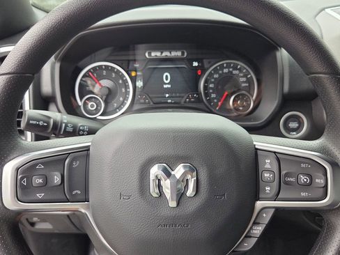 New 2026 RAM 1500 Express AWD/4WD image 22