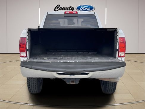 Used 2018 RAM 2500 SLT image 19