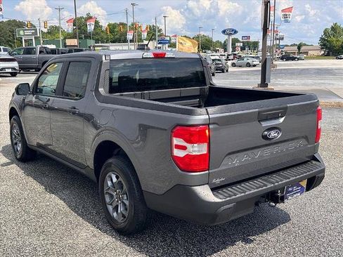Certified 2025 Ford Maverick XLT w/ XLT Luxury Package FWD image 5
