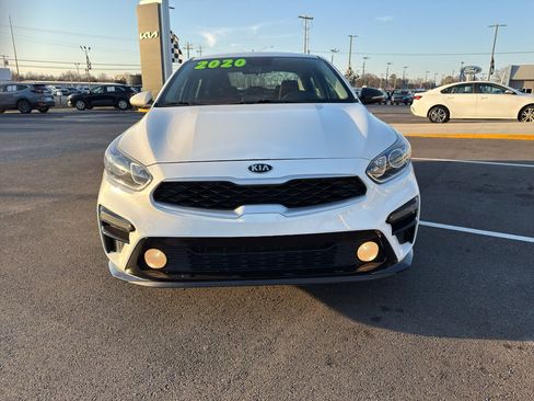 Used 2020 Kia Forte LXS image 2