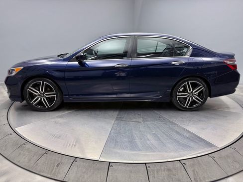 Used 2017 Honda Accord Sport Special Edition image 8