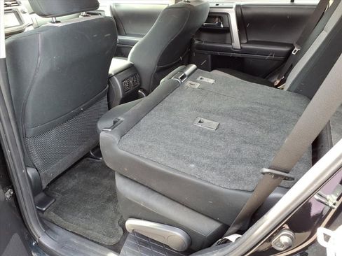 Used 2018 Toyota 4Runner SR5 image 35