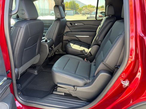 New 2026 Chevrolet Traverse LT w/ Driver Confidence Package image 18