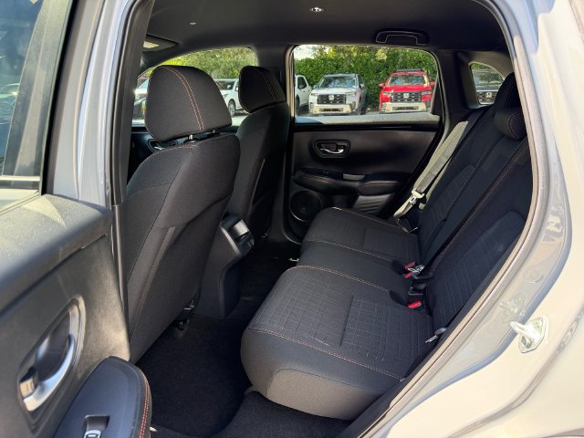 Certified 2025 Honda HR-V Sport image 14