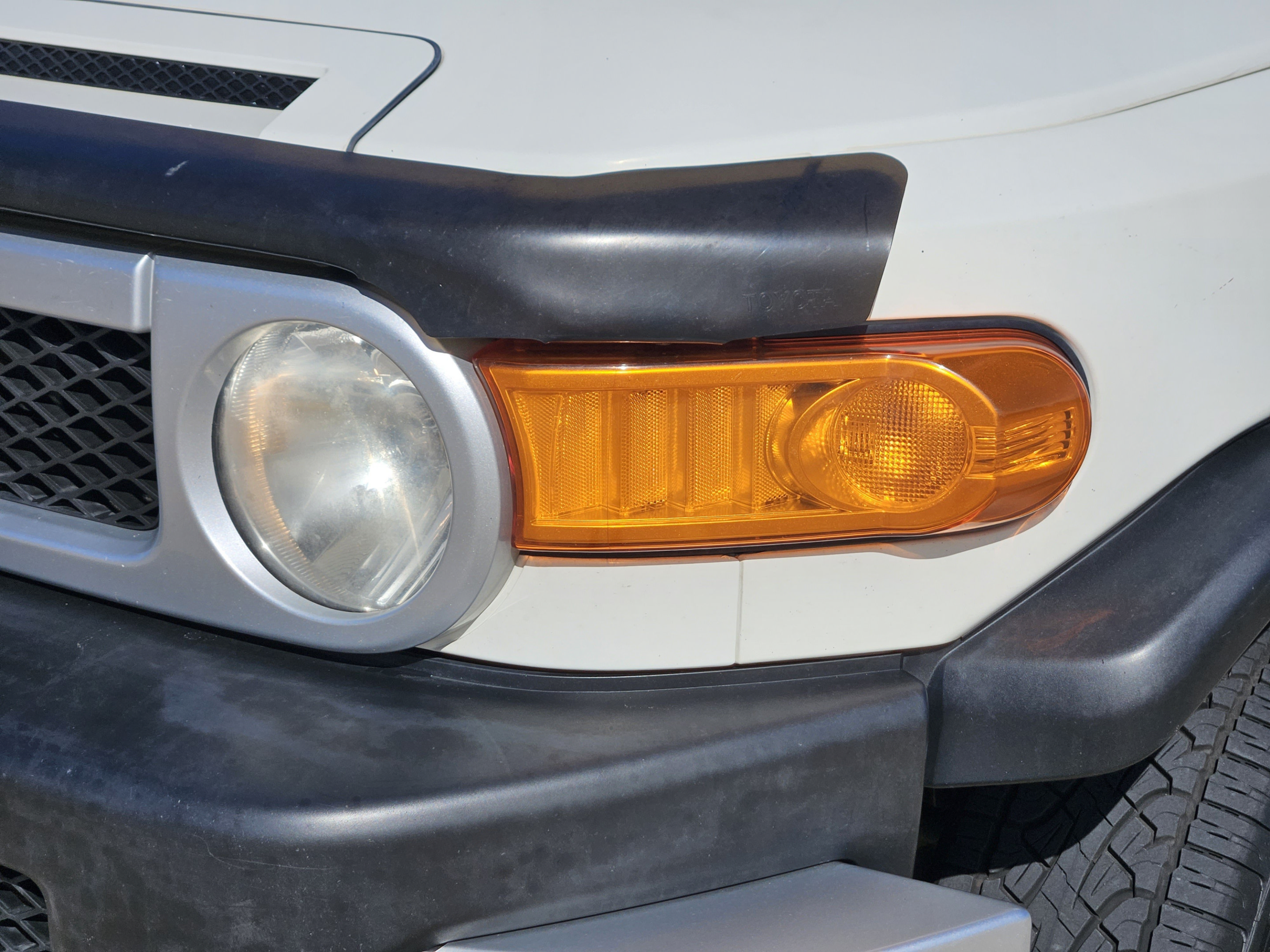 Used 2012 Toyota FJ Cruiser 4WD image 25