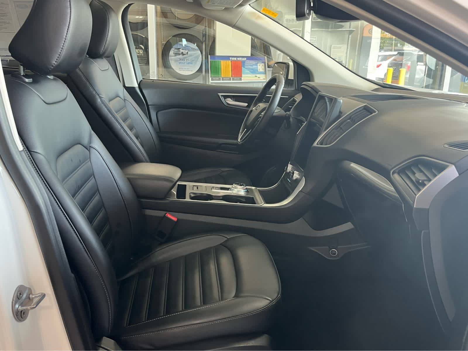 Certified 2024 Ford Edge SEL w/ Convenience Package AWD/4WD image 33