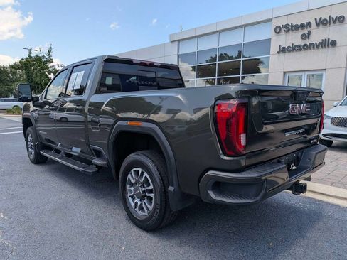 Used 2022 GMC Sierra 3500 AT4 w/ AT4 Preferred Package AWD/4WD image 4