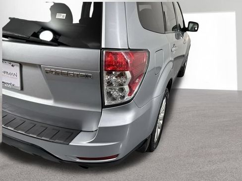 Used 2012 Subaru Forester 2.5X Limited AWD/4WD image 30