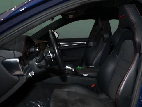 Used 2021 Porsche Panamera GTS w/ Premium Package image 2