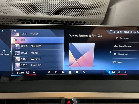 New 2026 BMW iX xDrive45 image 18