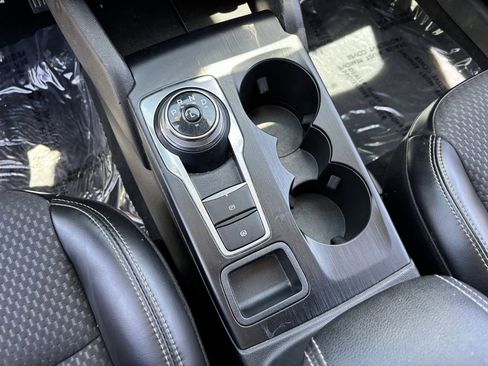 Used 2023 Ford Escape SE FWD image 24