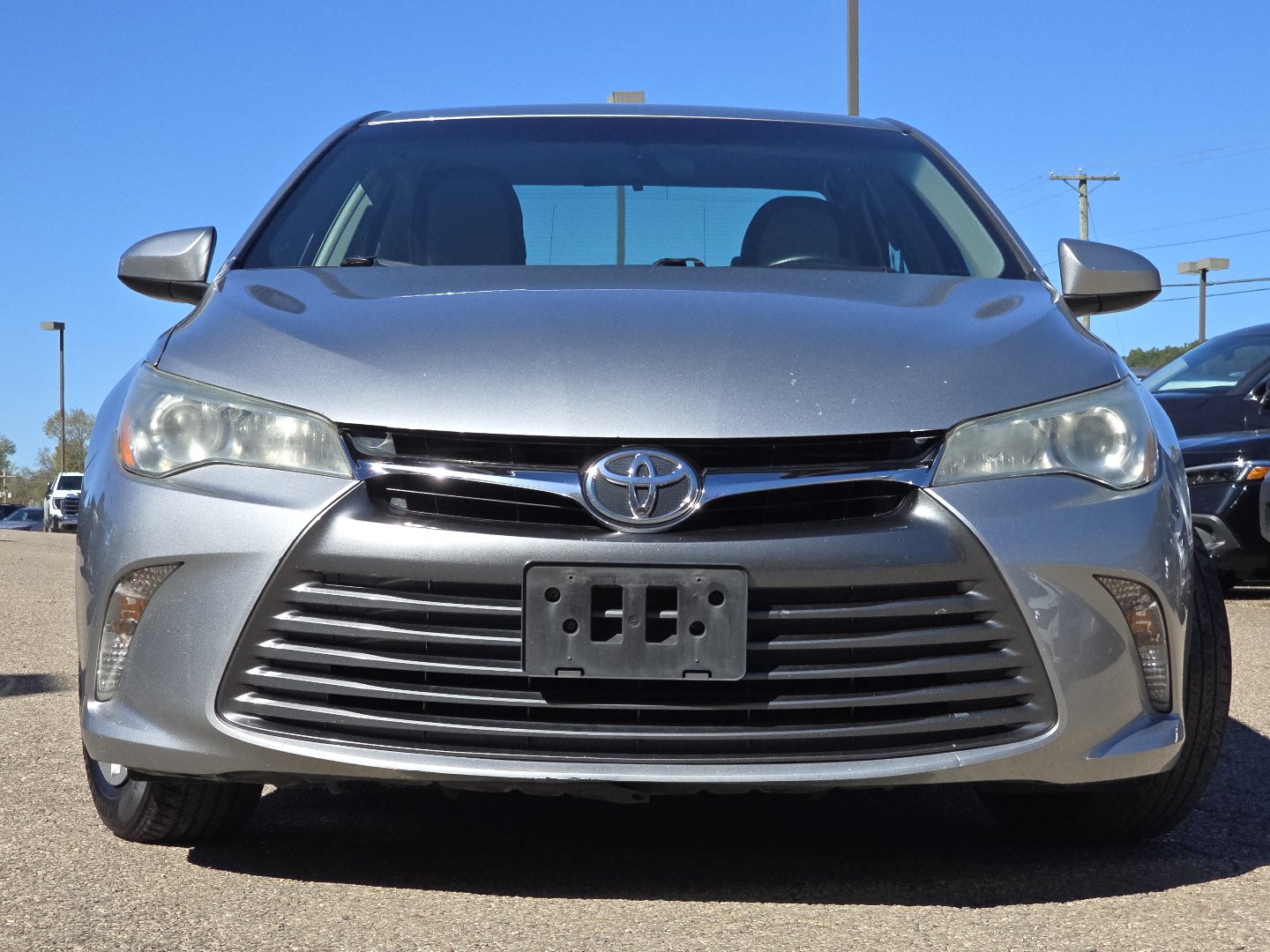 Used 2016 Toyota Camry LE FWD image 8