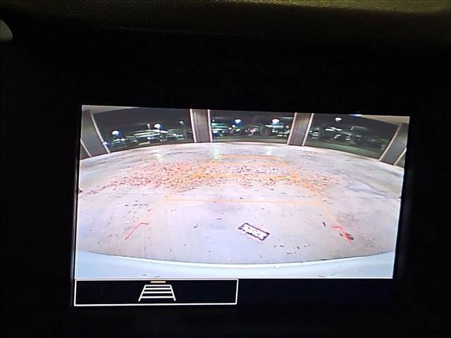 Used 2024 GMC Terrain SLE FWD image 14