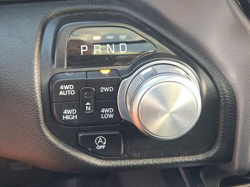 Used 2021 RAM 1500 Laramie image 30