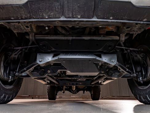 Used 2020 GMC Sierra 3500 Denali w/ Denali Ultimate Package image 11