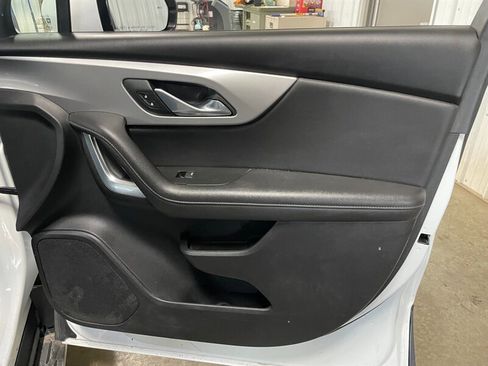Used 2021 Chevrolet Blazer LT FWD image 19