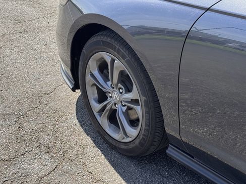 Used 2023 Honda Accord EX image 18