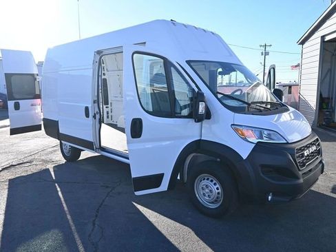 New 2026 RAM ProMaster 3500 w/ Cold Weather Group image 28