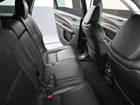 Used 2019 Acura MDX FWD w/ Technology Package image 18