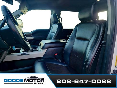 Used 2017 Ford F250 Lariat w/ Chrome Package image 10
