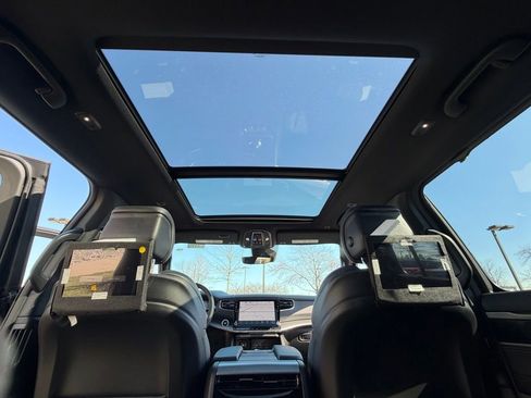 New 2026 Jeep Grand Wagoneer Limited AWD/4WD image 30