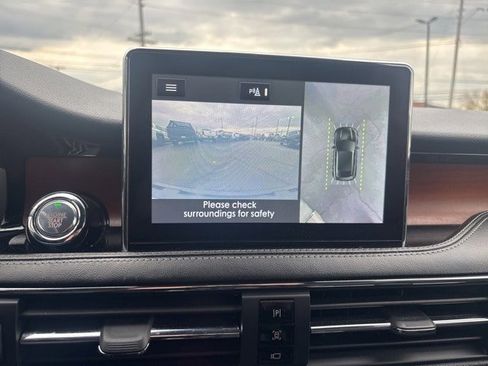 Used 2020 Lincoln Corsair Reserve w/ Equipment Group 201A image 16