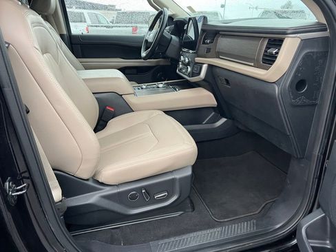 Used 2024 Ford Expedition Max Limited image 17