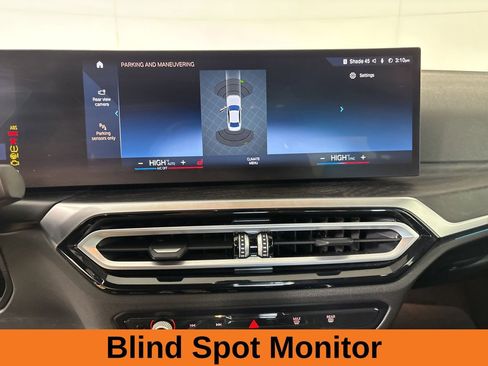 Used 2024 BMW 330i Sedan image 15