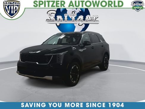 Used 2025 Kia Sorento S AWD/4WD image 4