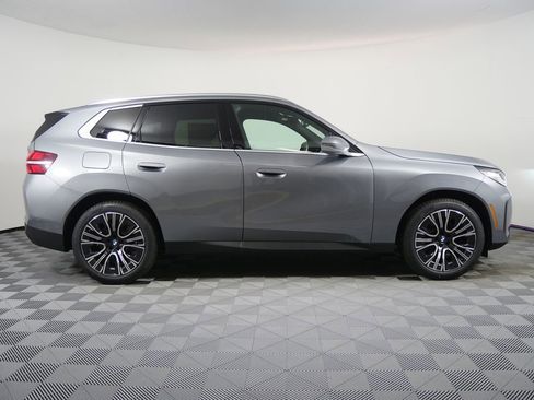 New 2026 BMW X3 xDrive30i w/ Premium Package AWD/4WD image 2