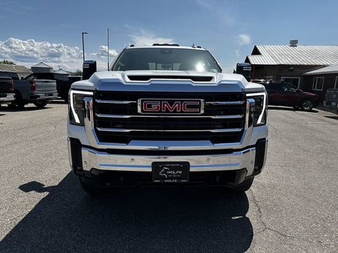 New 2025 GMC Sierra 2500 SLT w/ SLT Premium Package image 2