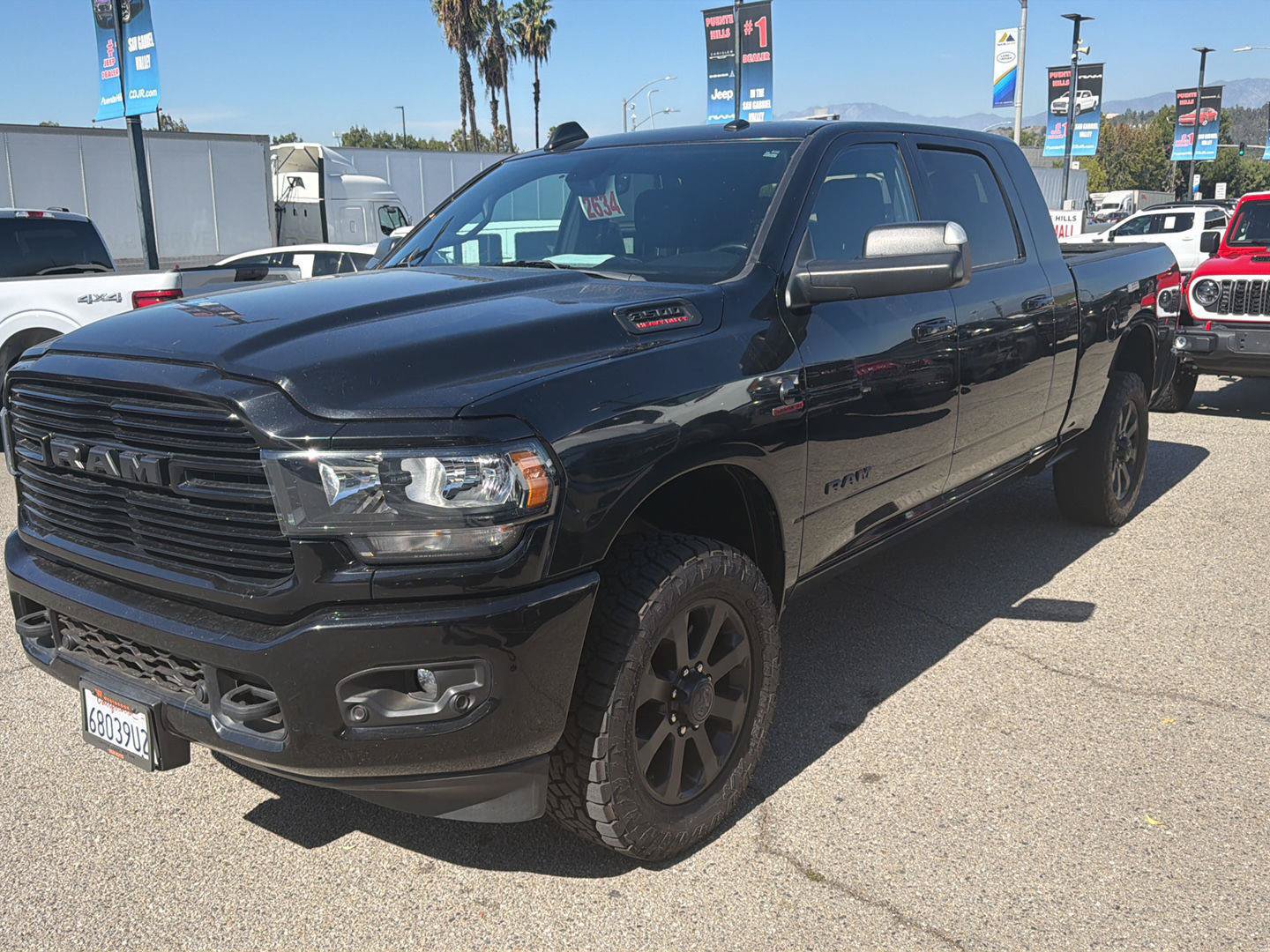 Used 2019 RAM 3500 Big Horn w/ Black Appearance Package AWD/4WD image 1