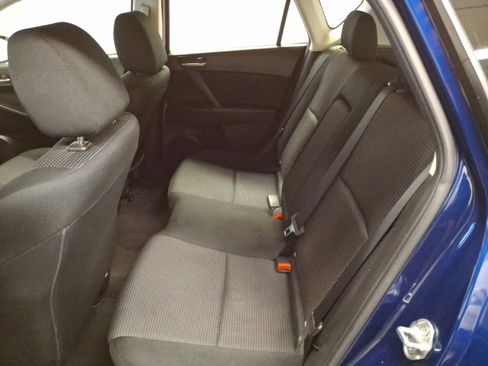 Used 2013 MAZDA MAZDA3 i Touring image 12