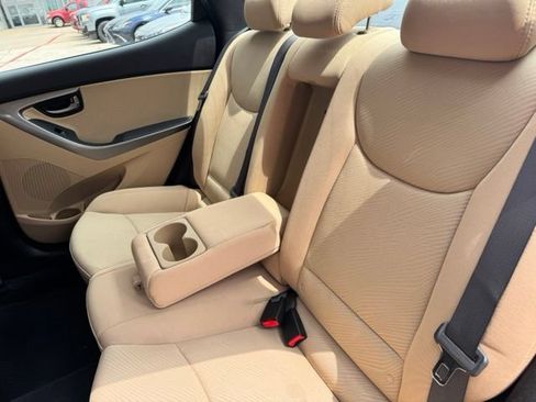 Used 2013 Hyundai Elantra GLS w/ Preferred Pkg FWD image 30