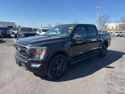 Certified 2022 Ford F150 XLT w/ Equipment Group 302A High image 3