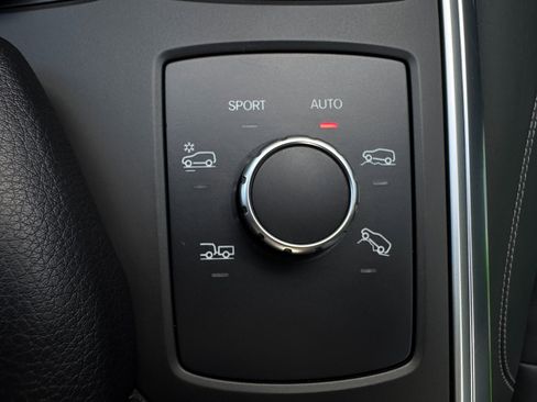 Used 2013 Mercedes-Benz ML 350 4MATIC image 31