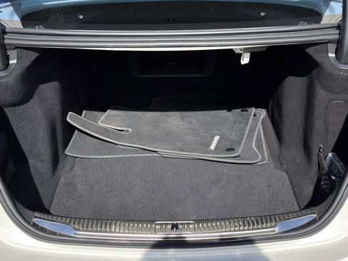 Used 2022 Mercedes-Benz S 500 4MATIC w/ AMG Line Package image 37