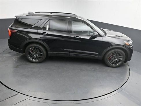 New 2026 Ford Explorer ST image 27