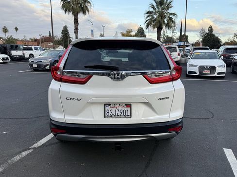 Used 2019 Honda CR-V EX image 4