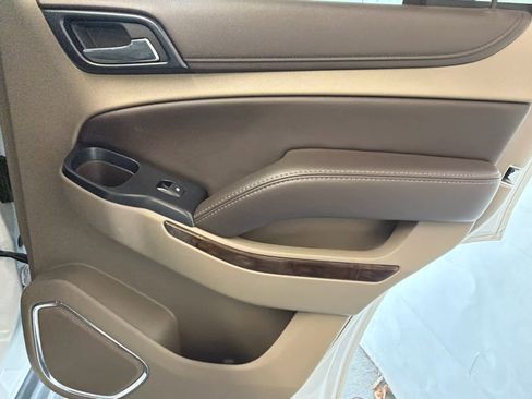 Used 2017 Chevrolet Tahoe LT RWD image 38
