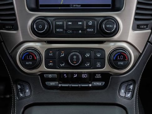 Used 2018 GMC Yukon XL Denali w/ Open Road Package AWD/4WD image 27