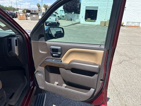 Used 2017 GMC Sierra 1500 Denali w/ Denali Ultimate Package AWD/4WD image 28