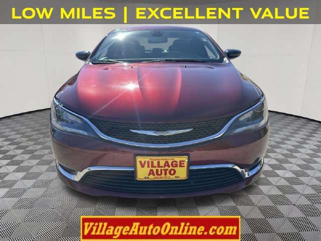 Used 2016 Chrysler 200 Limited FWD image 3
