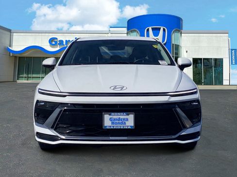 Used 2025 Hyundai Sonata SEL image 2
