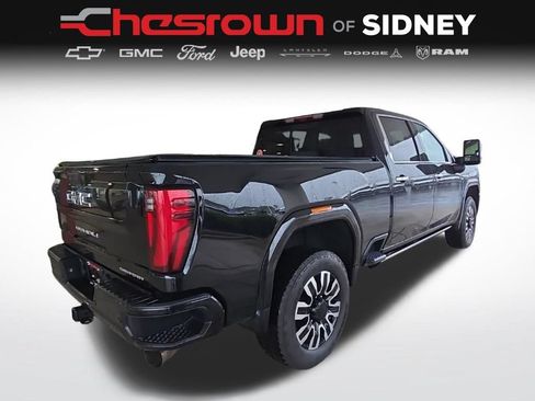 Used 2025 GMC Sierra 2500 Denali Ultimate AWD/4WD image 5