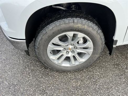 New 2026 Chevrolet Silverado 1500 LTZ image 9