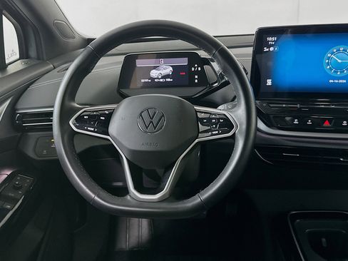 Used 2023 Volkswagen ID.4 Pro image 17