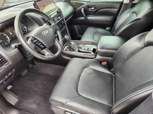 Used 2022 INFINITI QX80 Luxe w/ Cargo Package RWD image 2