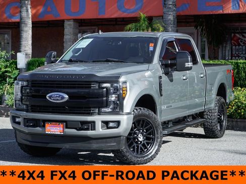 Used 2019 Ford F350 Lariat w/ Lariat Ultimate Package image 4