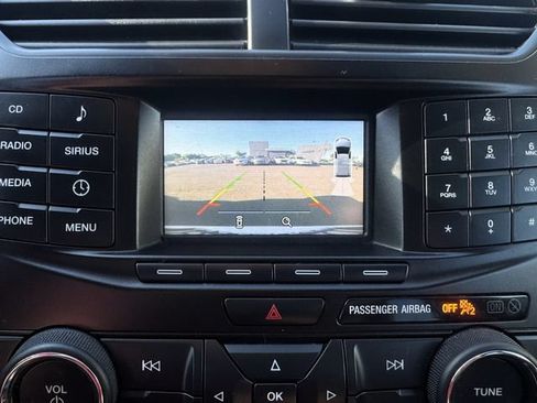 Used 2017 Ford Explorer XLT AWD/4WD image 26